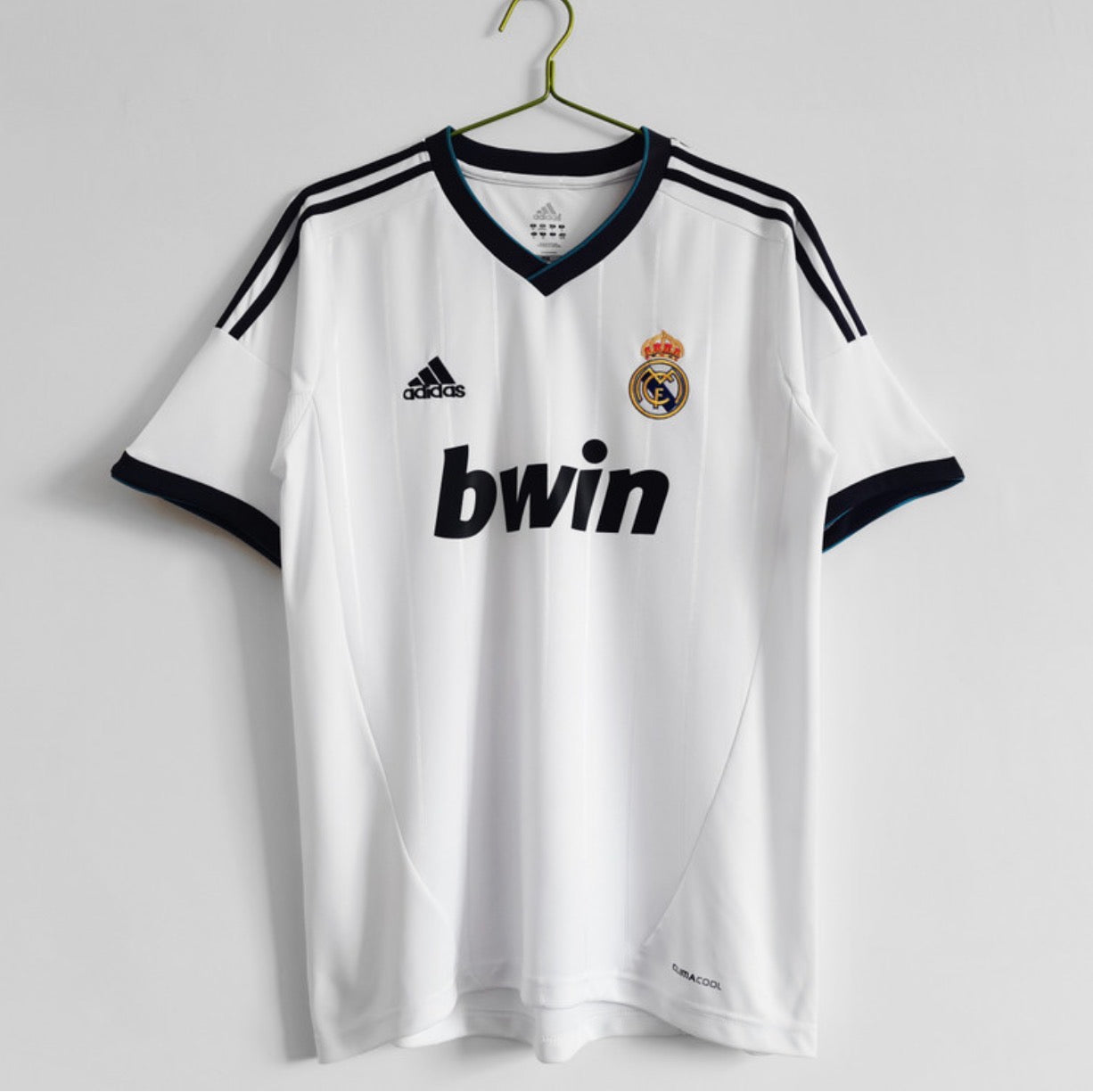 Real Madrid Retro 2012/13 Heim-/Auswärtstrikot