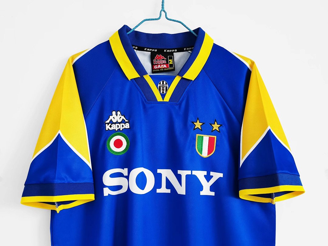 Juventus Retro Away 1995/96 Kurzarm