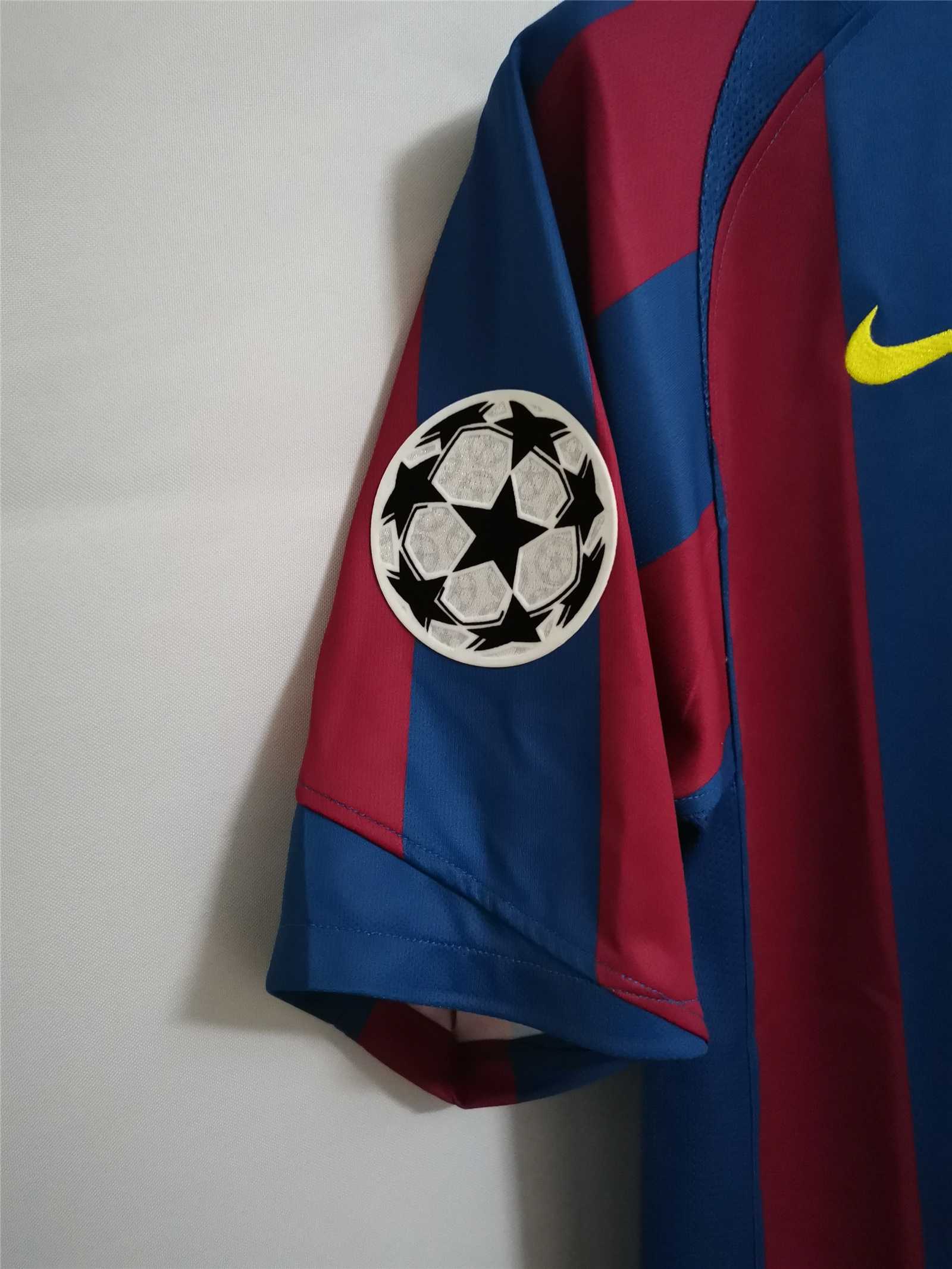 Barcelona 2005/06 Retro