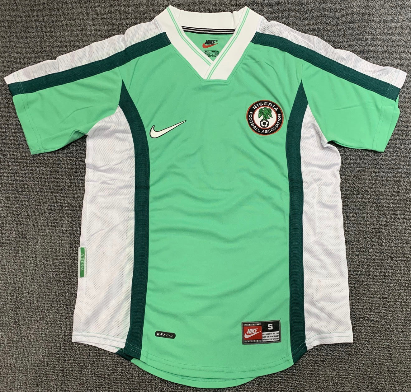Nigeria 1998 Heim-/Auswärtstrikot