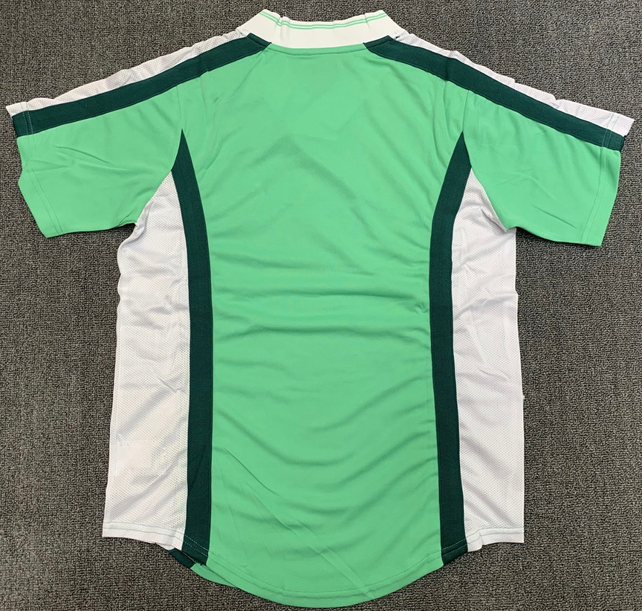 Nigeria 1998 Heim-/Auswärtstrikot